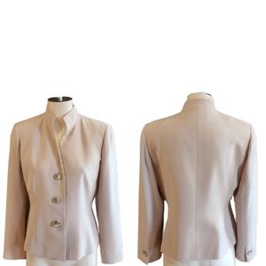 NWOT Kasper Women's Tan Button Front Blazer Size 4